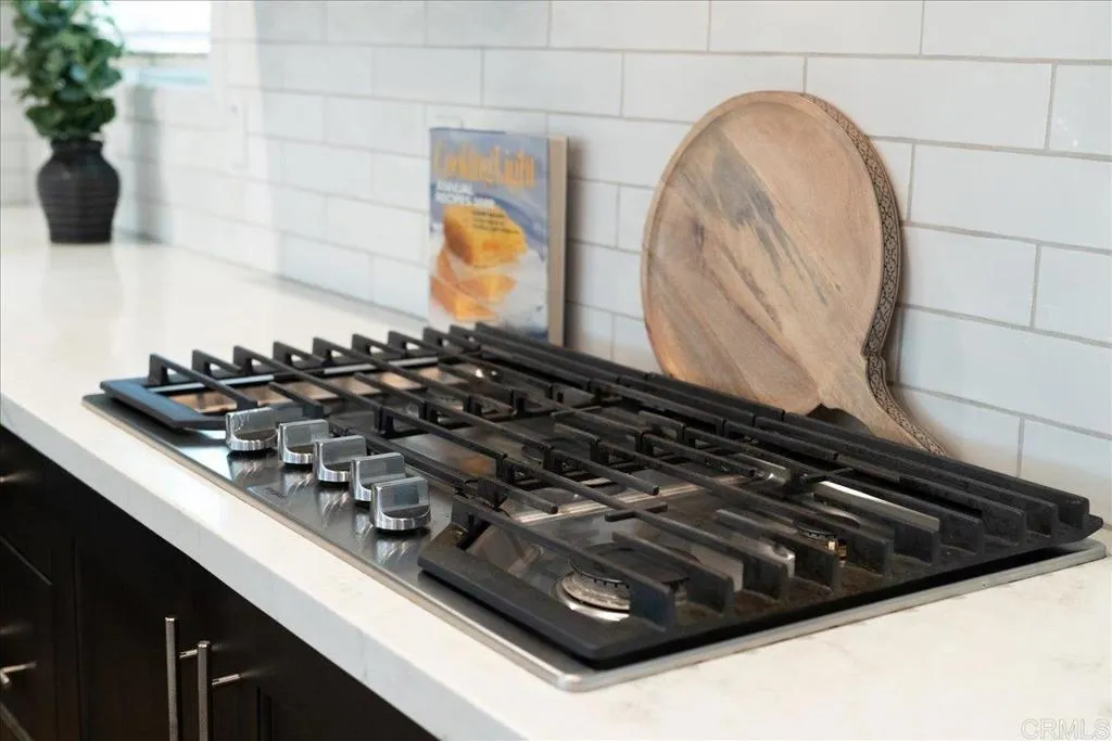 https://cdn.realtyfeed.com/cdn/127/306777689/c7c6739c9bcd601df33b6cf806a76ce8.webp