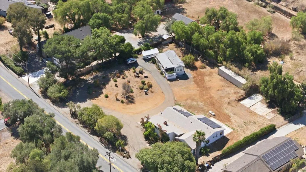 https://cdn.realtyfeed.com/cdn/127/306777745/a79ab9592ceca13b3be6fdf9b9dd4a32.webp