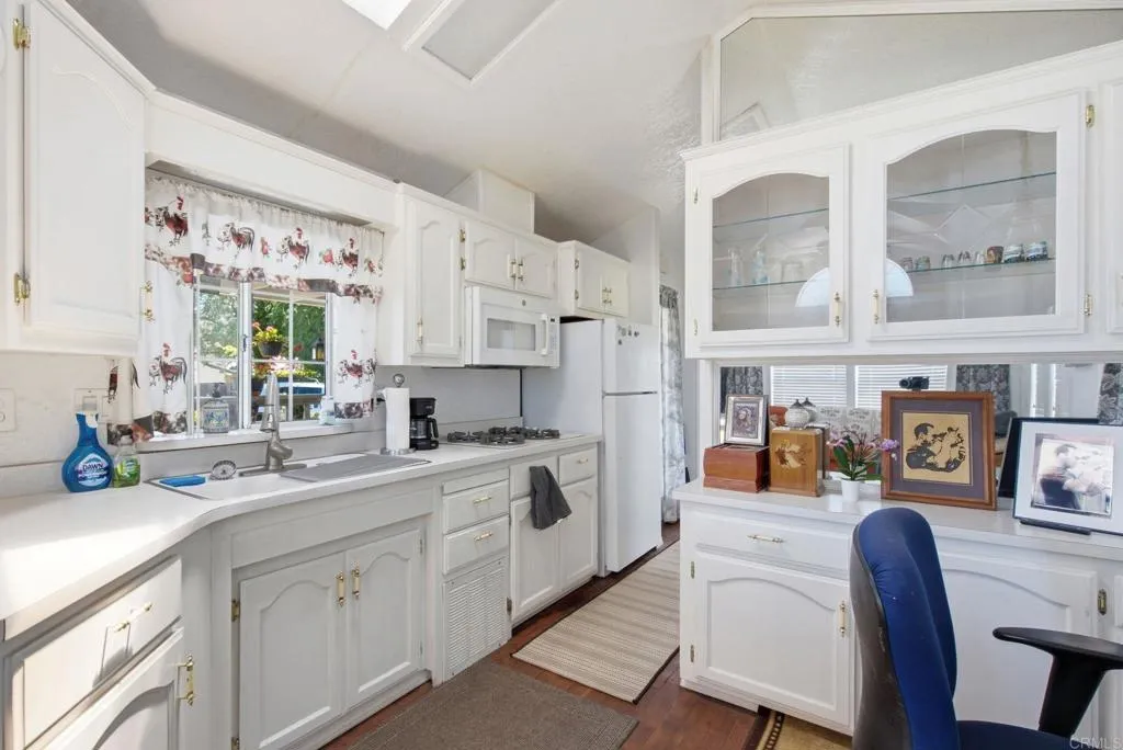 https://cdn.realtyfeed.com/cdn/127/306777745/ad4ae32774e4aaf1e030617163e00d06.webp