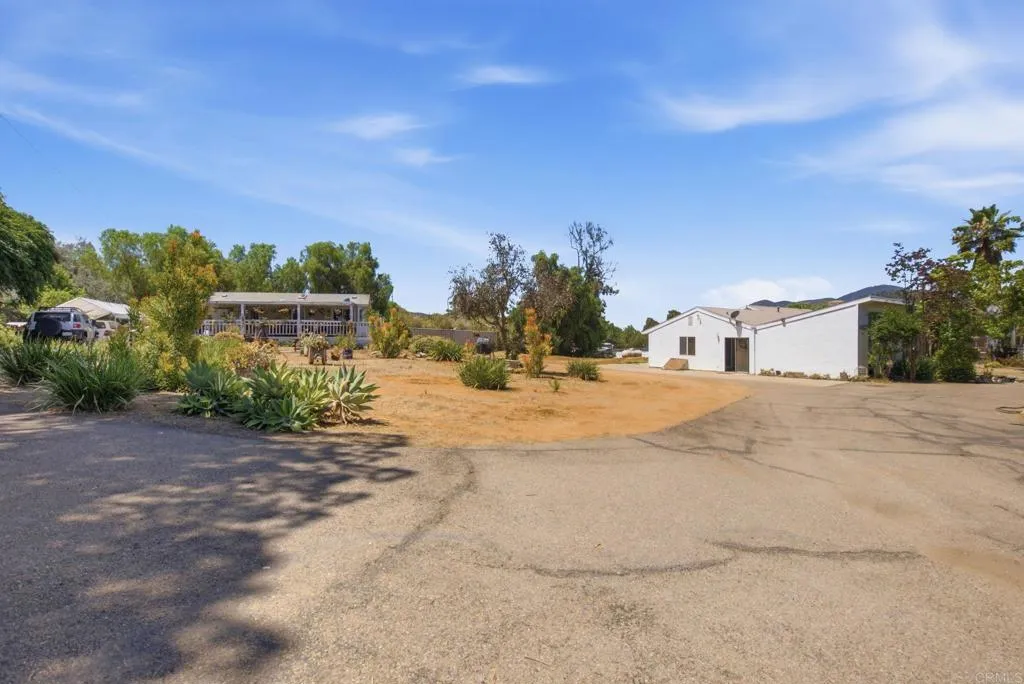 https://cdn.realtyfeed.com/cdn/127/306777745/c5e3fdcce229f3b705a6d82b56246c1a.webp