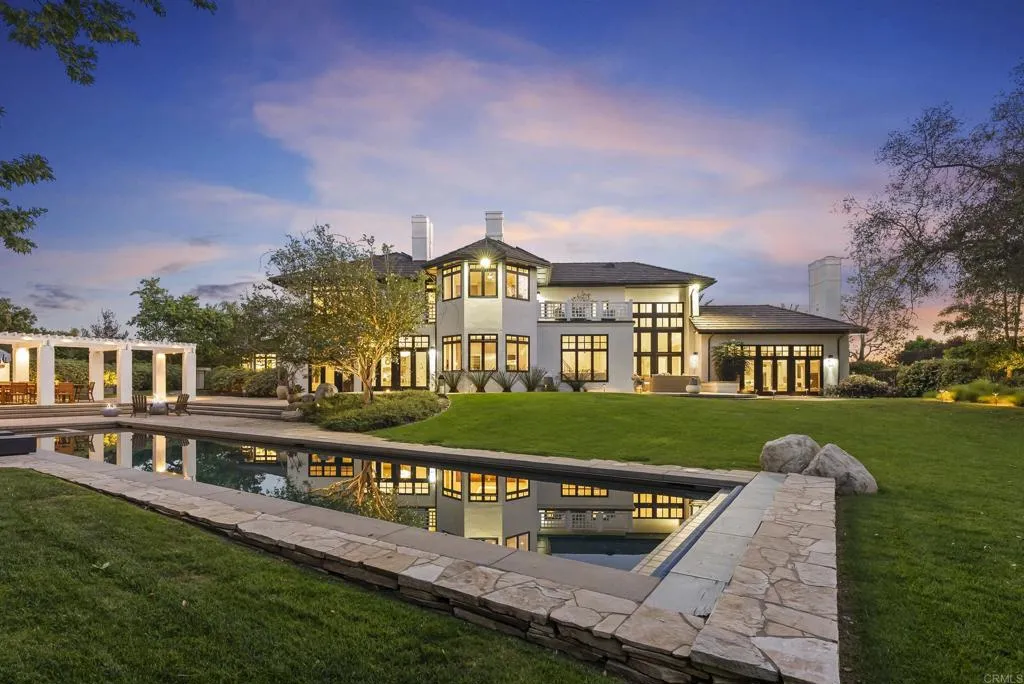 https://cdn.realtyfeed.com/cdn/127/306777830/2ffcccfc2379663bb678defc8ab356ed.webp