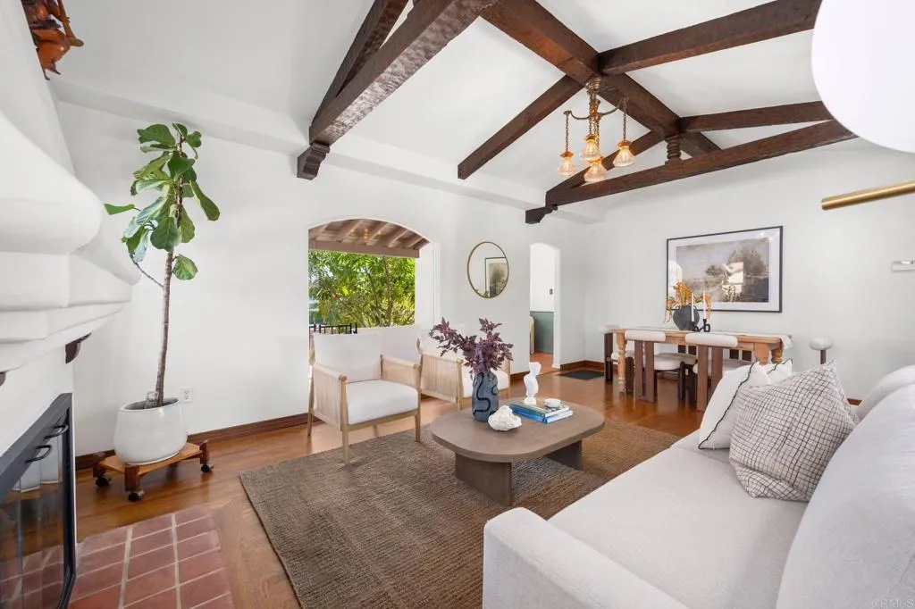 https://cdn.realtyfeed.com/cdn/127/306777842/bb28472dfab22a5c3ed2c73d19906f0c.webp