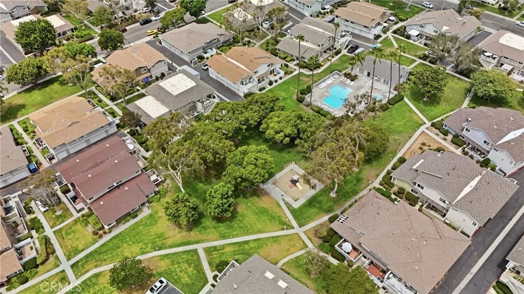 Photo #31: OC26144821 Listing: Photo #31