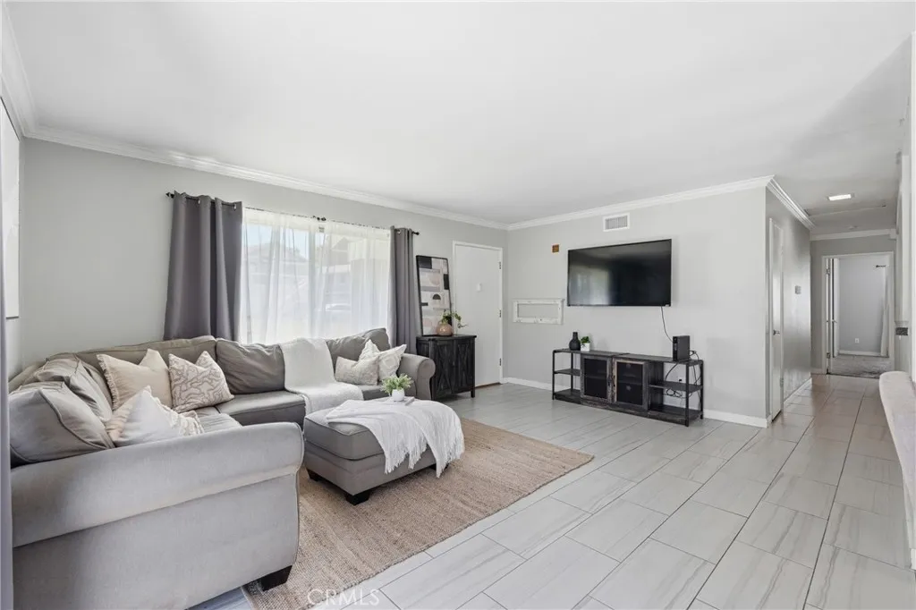 Photo #6: OC26144821 Listing: Photo #6