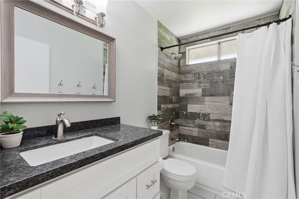 Photo #25: OC26144821 Listing: Photo #25