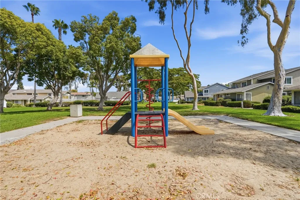 Photo #28: OC26144821 Listing: Photo #28
