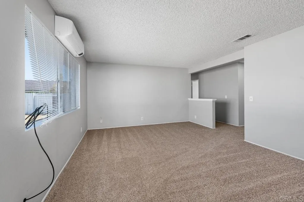 https://cdn.realtyfeed.com/cdn/127/306777957/56f5eed5dd961db4310278ae12c47e96.webp