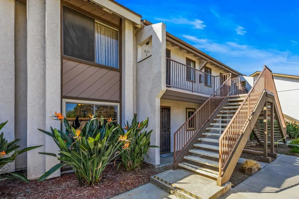 https://cdn.realtyfeed.com/cdn/127/306777996/ca084e13d0676f9593fb57f507ce5167.webp