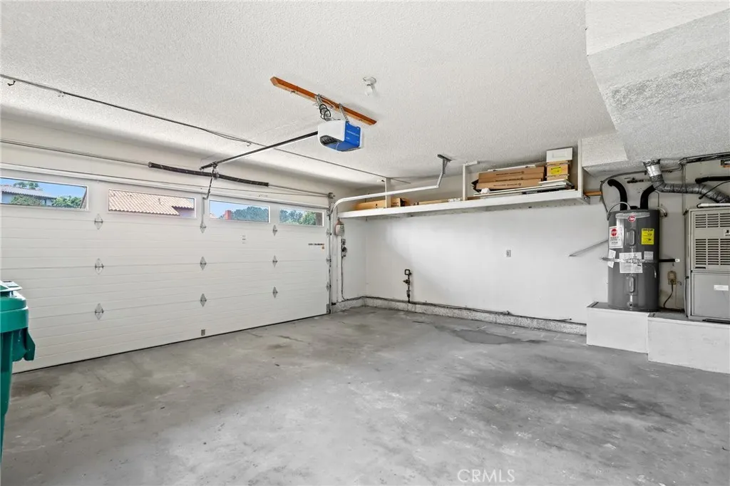 https://cdn.realtyfeed.com/cdn/127/306778054/1cd2fffd0ebb9468644bdebeed178c58.webp