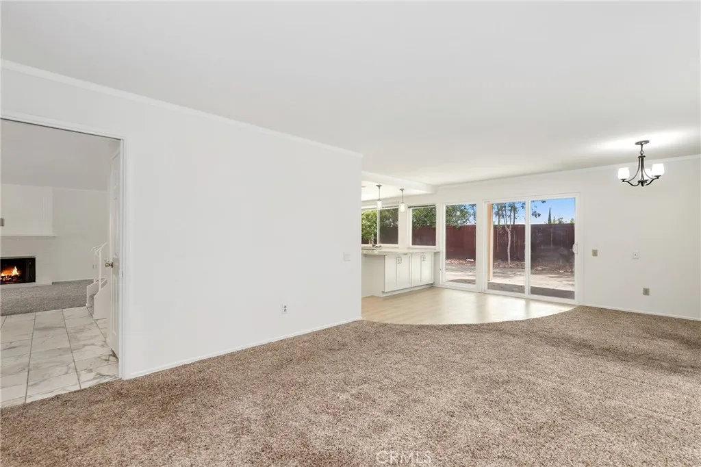 https://cdn.realtyfeed.com/cdn/127/306778054/1fc341dd16a6adb9c6d4a18de0897abd.webp