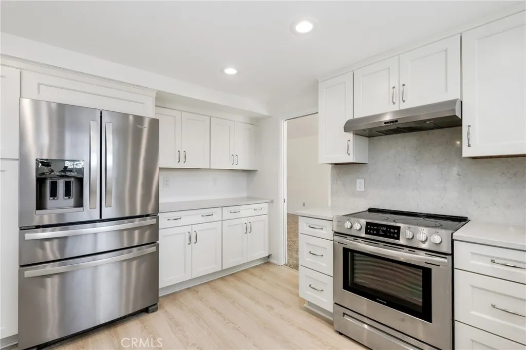 https://cdn.realtyfeed.com/cdn/127/306778054/2a952bcd82b868ccb5b384255769a7a8.webp