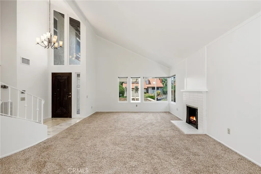 4955 Via Papel, San Diego, CA 92122 - Photo 5 of 43, San Diego, CA