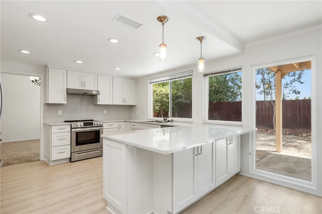 https://cdn.realtyfeed.com/cdn/127/306778054/7275b32dae5e54f2213c96a36a4d95f5.webp