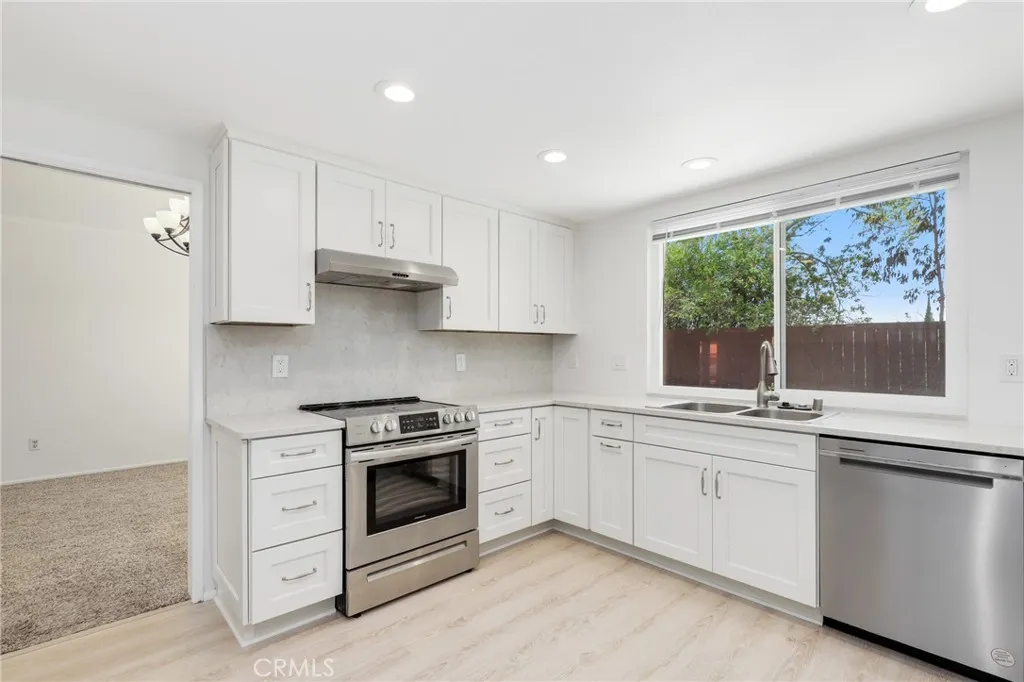 https://cdn.realtyfeed.com/cdn/127/306778054/b23692193adef50f263e9cd633504c7f.webp