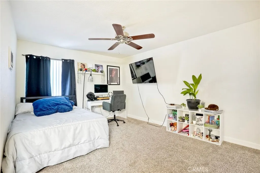 Photo #19: SW26162917 Listing: Photo #19