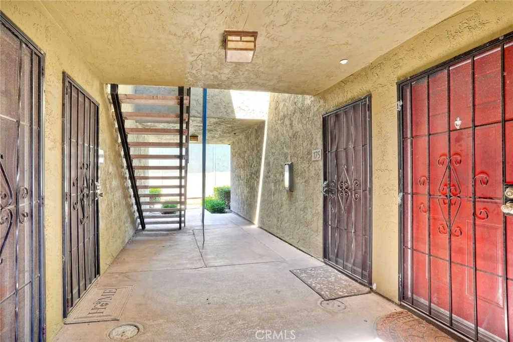 Photo #3: SW26162917 Listing: Photo #3