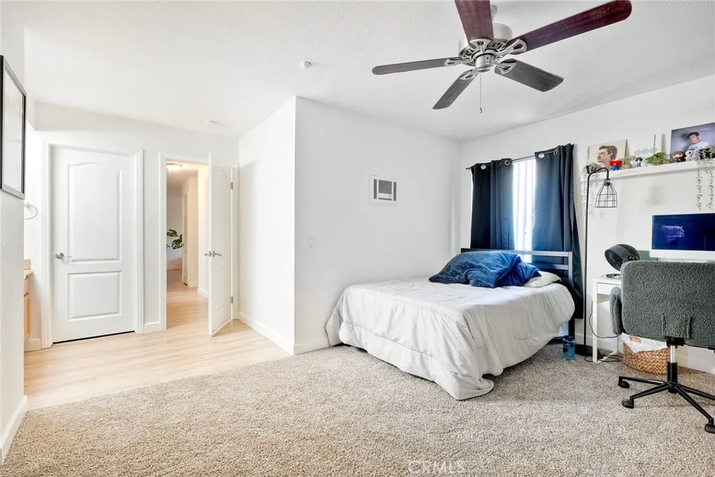 Photo #17: SW26162917 Listing: Photo #17