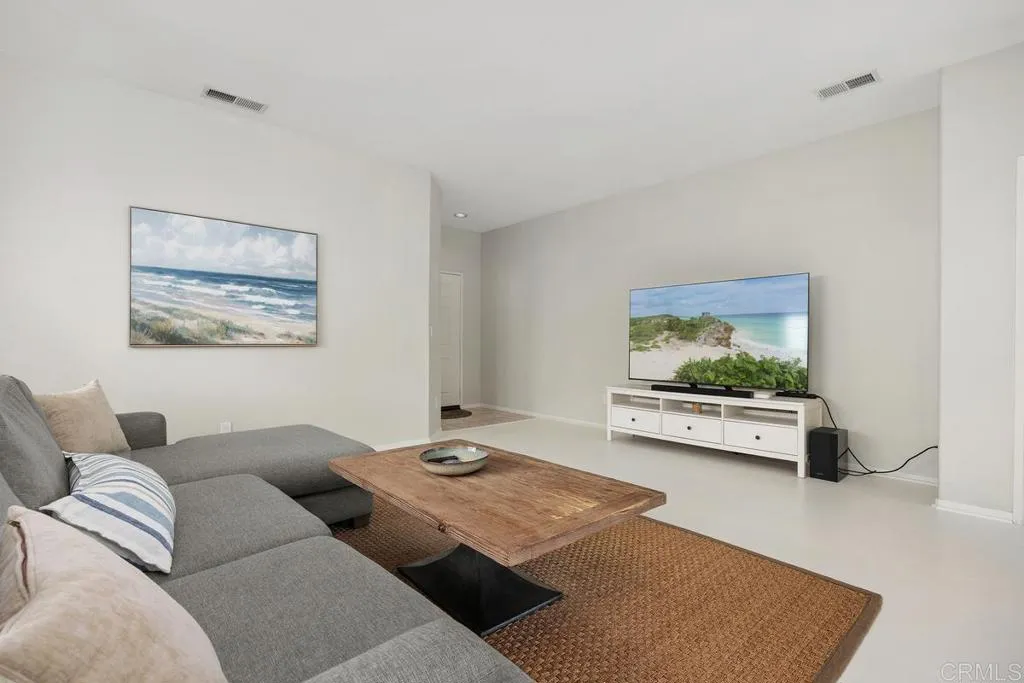 https://cdn.realtyfeed.com/cdn/127/306778123/a576af87dde4af74e63d0c5a700fd139.webp