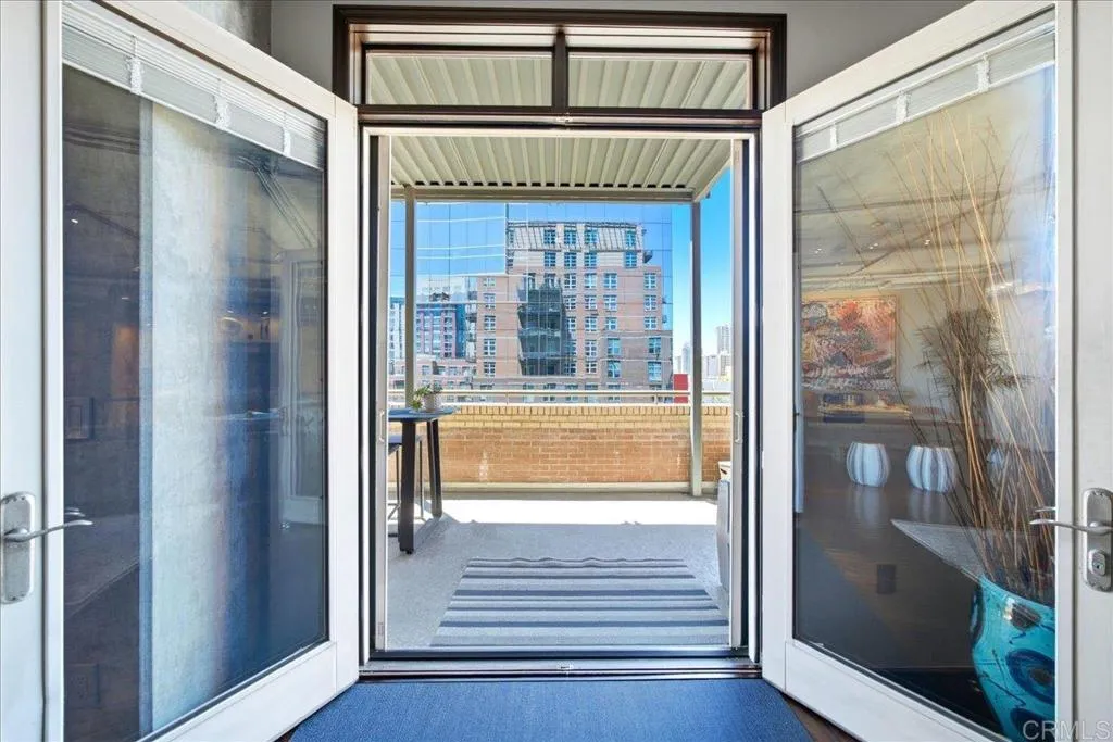 https://cdn.realtyfeed.com/cdn/127/306778132/d02ffcff40881eeb136d6b85a5fb05c0.webp