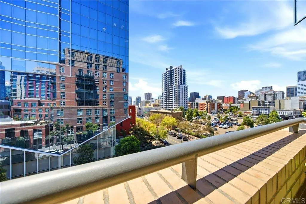 https://cdn.realtyfeed.com/cdn/127/306778132/db5cc8a66016c6e52b00efdac6479a74.webp