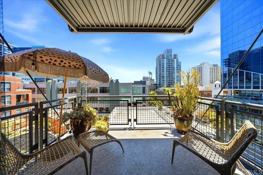 https://cdn.realtyfeed.com/cdn/127/306778132/f5c65ecc7b0217c2ed3b333565d59716.webp