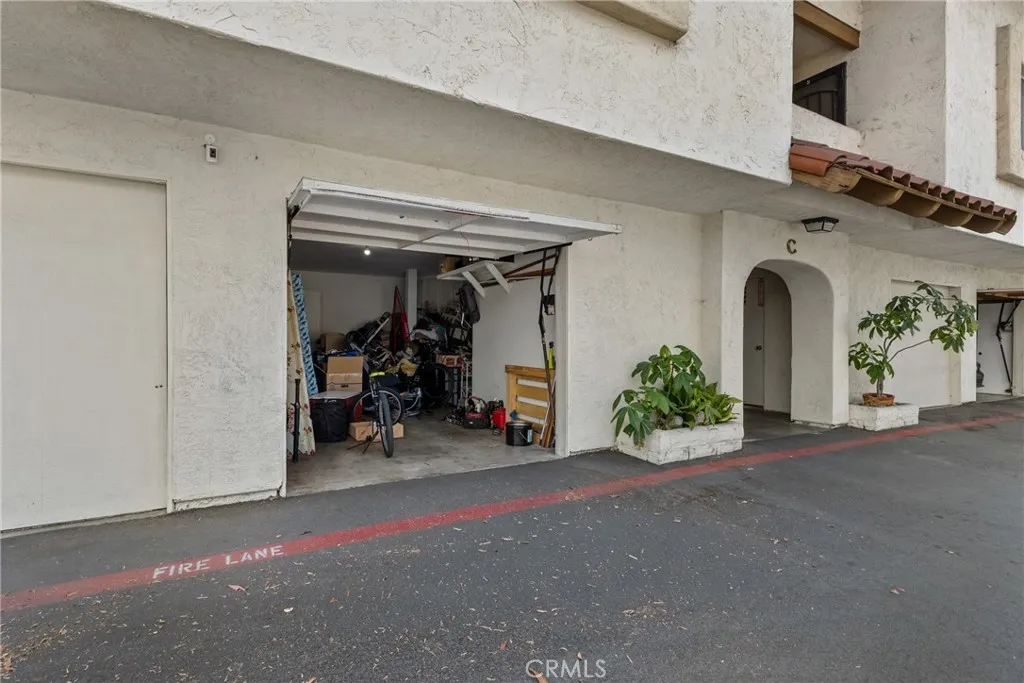 https://cdn.realtyfeed.com/cdn/127/306778196/1aa53b304319ca97466d6a5dc8b3fa10.webp