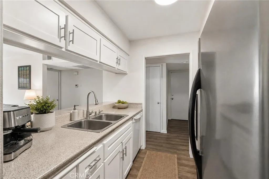 https://cdn.realtyfeed.com/cdn/127/306778196/3e3be756c14267e92881da5cada05bcb.webp