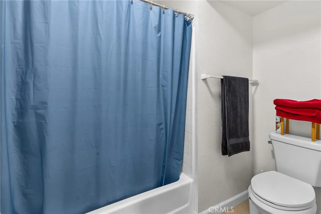 https://cdn.realtyfeed.com/cdn/127/306778196/76166f3b1e6ba97693ee00289f36c13d.webp