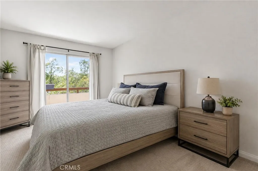https://cdn.realtyfeed.com/cdn/127/306778196/ad920cdae3c5ccfebebfe3da104ca5b4.webp
