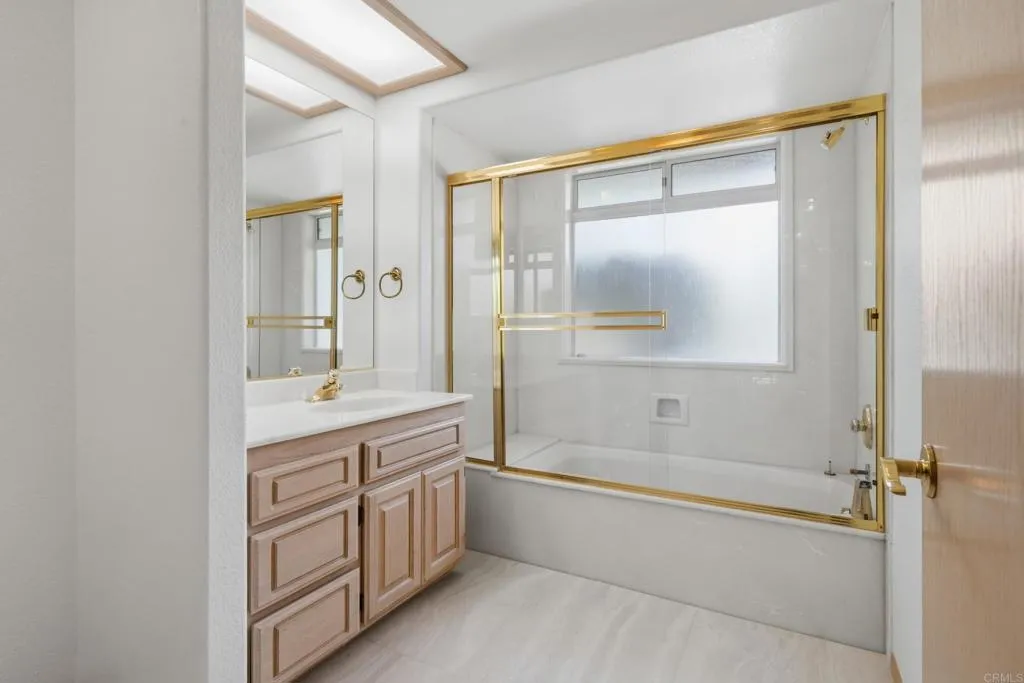 https://cdn.realtyfeed.com/cdn/127/306778230/259f0b8bf7c1c59fb270c85793077241.webp
