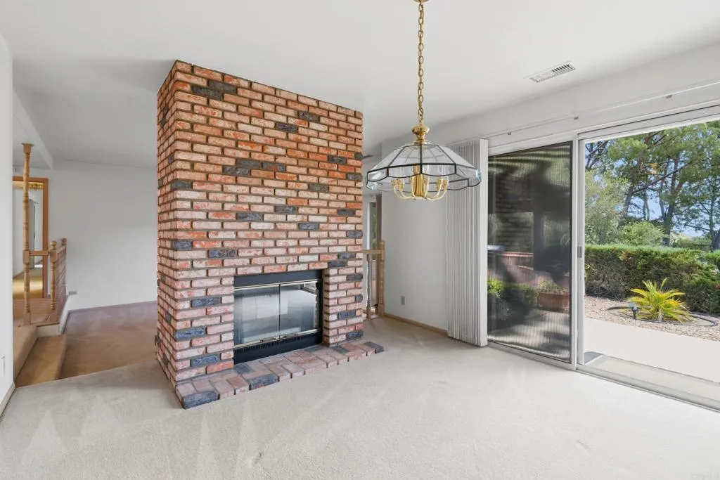 https://cdn.realtyfeed.com/cdn/127/306778230/564ffe8361c6bd97098c9e7cac175a8b.webp