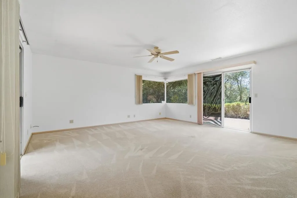 https://cdn.realtyfeed.com/cdn/127/306778230/674b87e1487dfcb0a01959b794bdd93c.webp