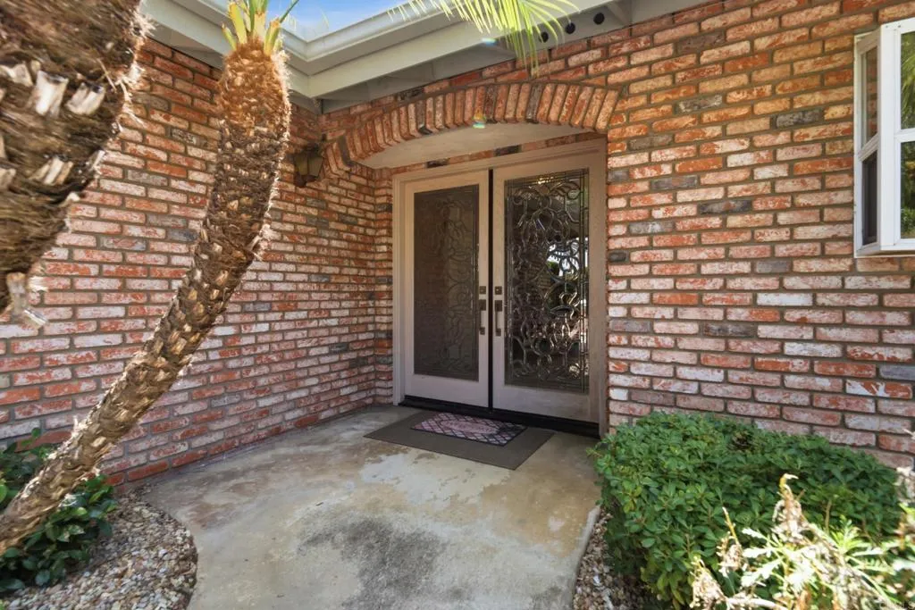 https://cdn.realtyfeed.com/cdn/127/306778230/8899b8665b3341106e46cf9222f597d1.webp