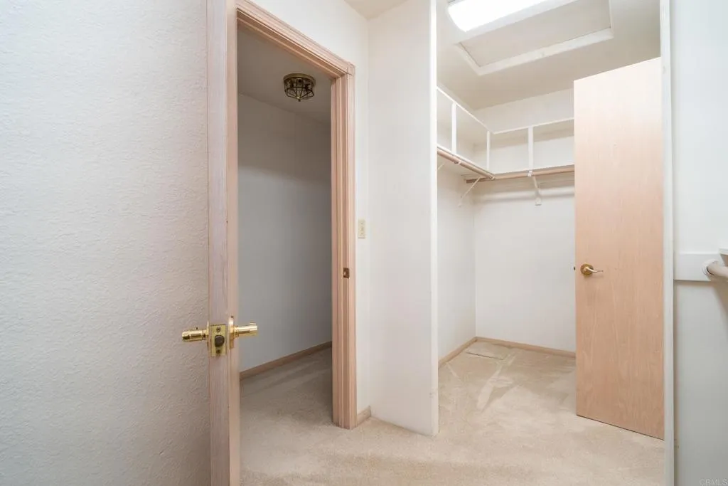 https://cdn.realtyfeed.com/cdn/127/306778230/8c400bb57568000e53ba18f1c1305761.webp