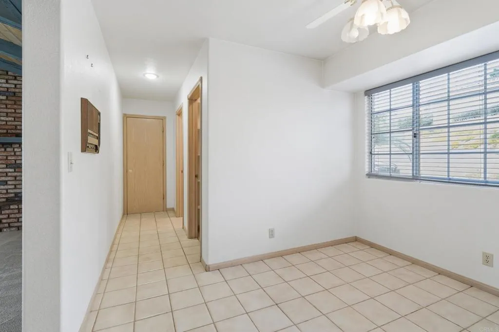 https://cdn.realtyfeed.com/cdn/127/306778230/c947f7dc973542cff3a2c019284f9f7b.webp