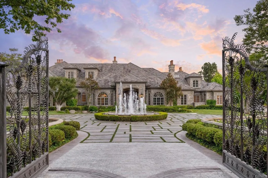 6590 Calle Reina, Rancho Santa Fe, CA 92067 - Main photo, Rancho Santa Fe, CA