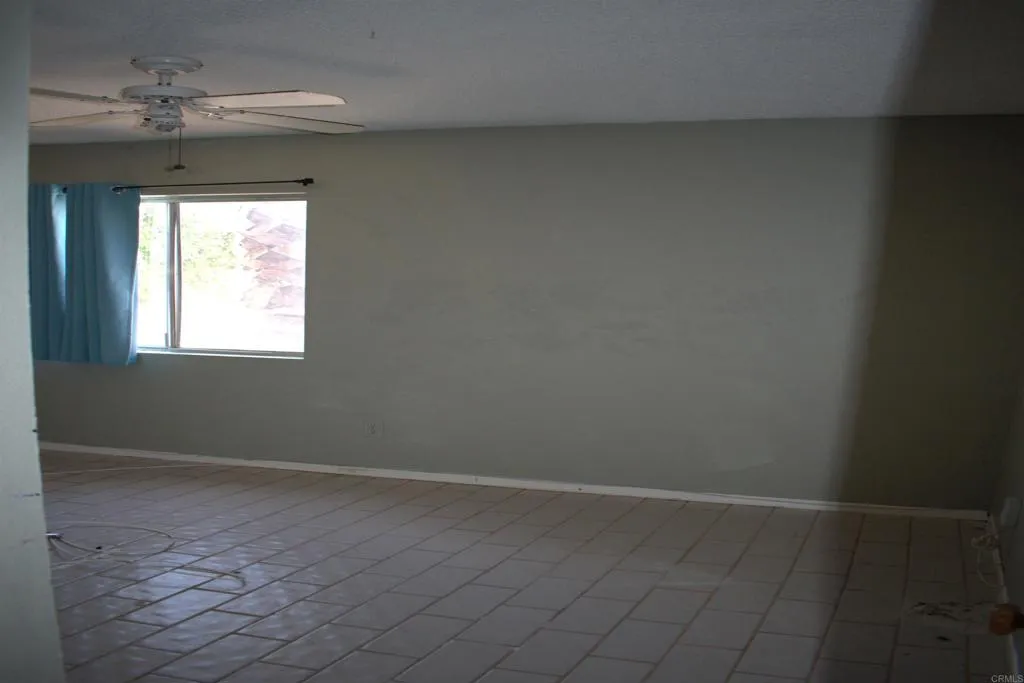 https://cdn.realtyfeed.com/cdn/127/306778295/add753a6c3d9cc6c763ac435368d8a0d.webp