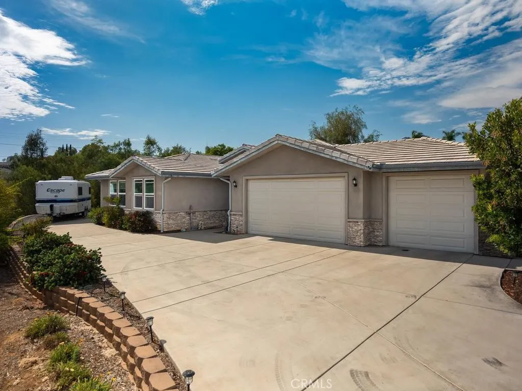 1406 Devin, Fallbrook, CA 92028 - Photo 2 of 50, Fallbrook, CA