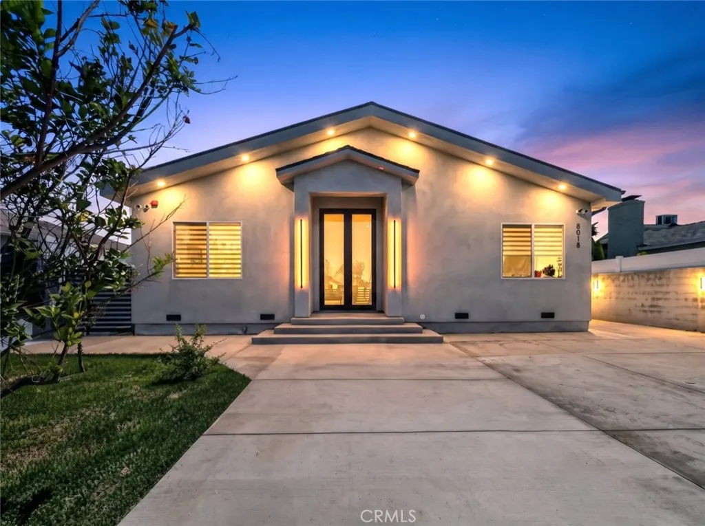 North Hollywood, CA 91605
