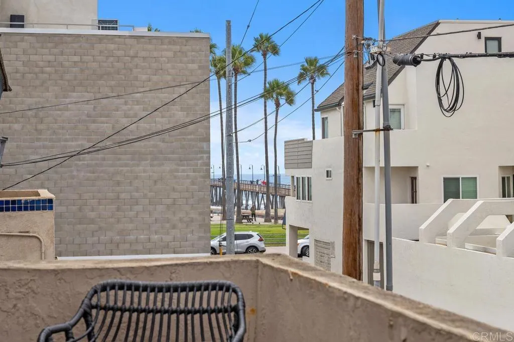 https://cdn.realtyfeed.com/cdn/127/306778391/9b75c34a8e780519bf809834d7f74590.webp