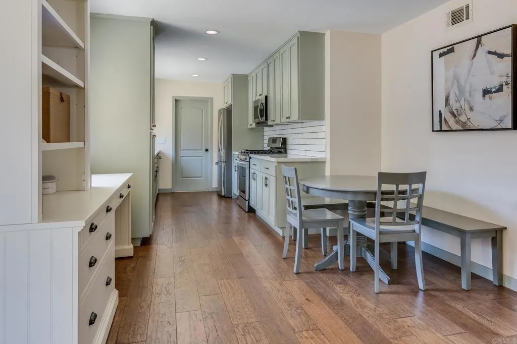 Photo #9: PTP2605661 Listing: Photo #9