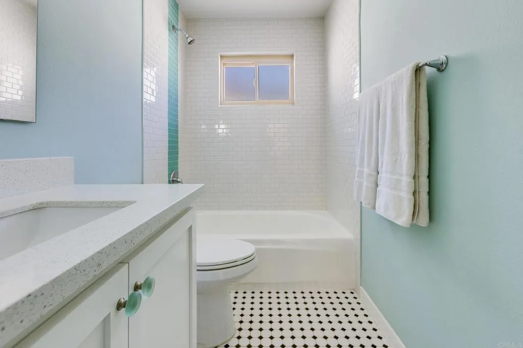 Photo #18: PTP2605661 Listing: Photo #18