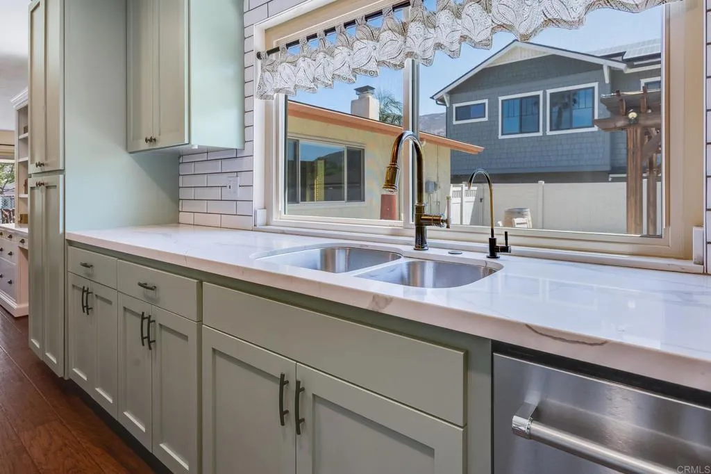 Photo #12: PTP2605661 Listing: Photo #12