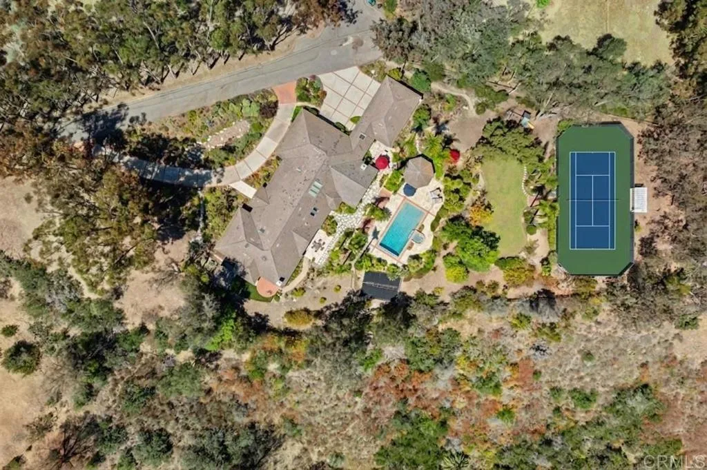 https://cdn.realtyfeed.com/cdn/127/306778477/14e36fa58f04eb4944ce478cf4ec3478.webp