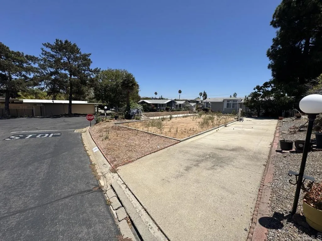 525 W El Norte, Escondido, CA 92026 - Photo 5 of 14, Escondido, CA