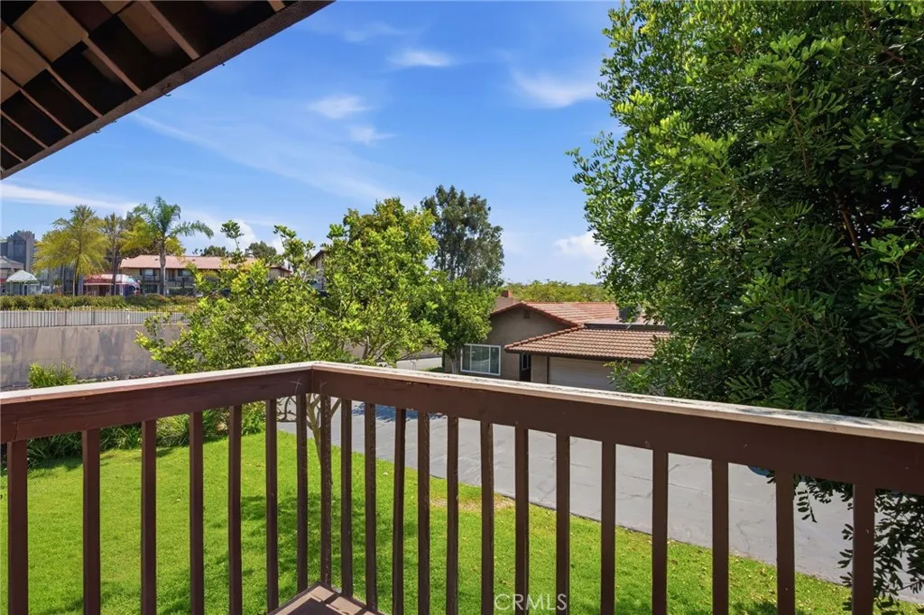 Photo #25: SW26164285 Listing: Photo #25