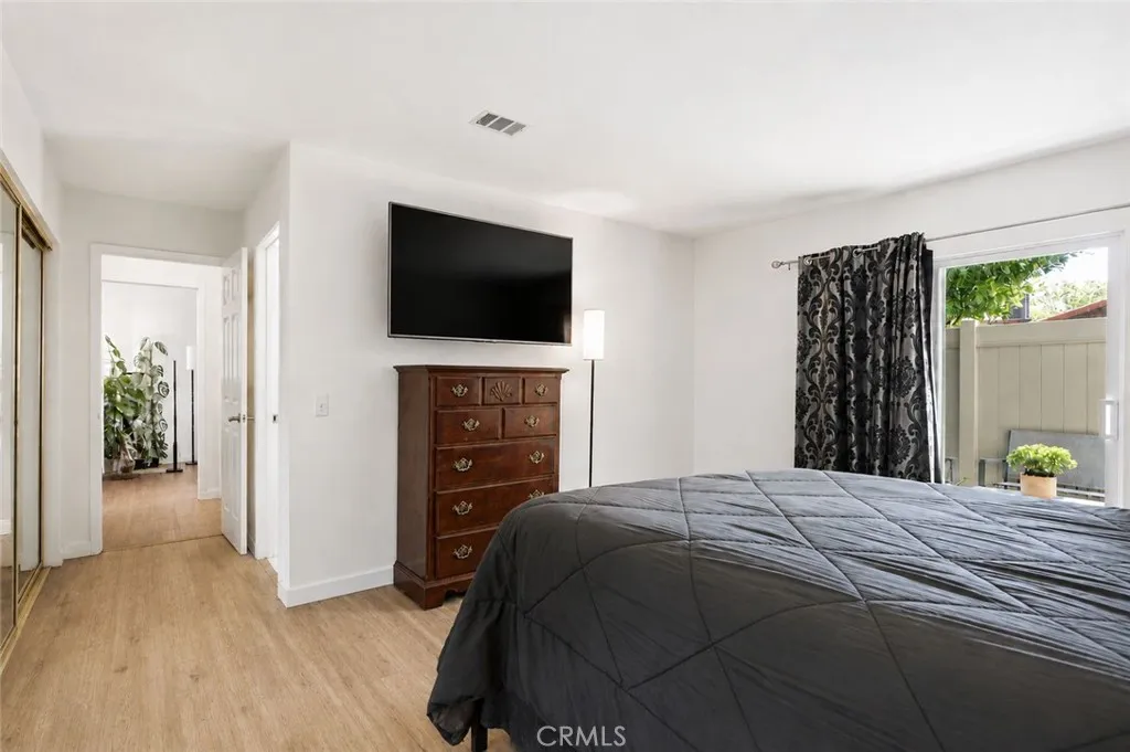 Photo #3: SW26164285 Listing: Photo #3