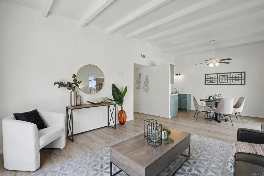 https://cdn.realtyfeed.com/cdn/127/306778729/4c3f8f0e3bee975af198ba4ea8ce24e1.webp