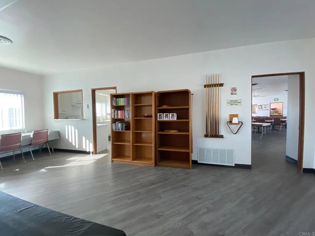 https://cdn.realtyfeed.com/cdn/127/306778738/13346998ee0593cba0580b727af26fc7.webp