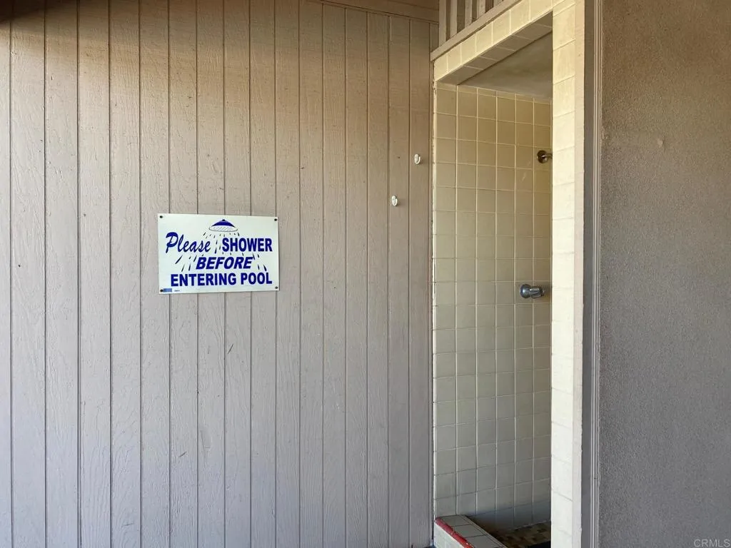 https://cdn.realtyfeed.com/cdn/127/306778738/2bb9e8760102ac1f48f75a0675b5f351.webp